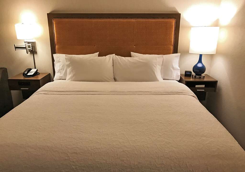 Hampton Inn By Hilton Форт-Сміт Номер фото